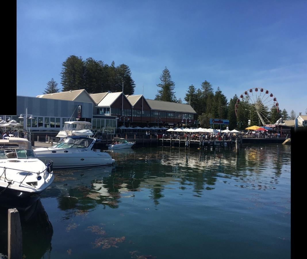 Fremantle Harbourside Apartments Екстериор снимка