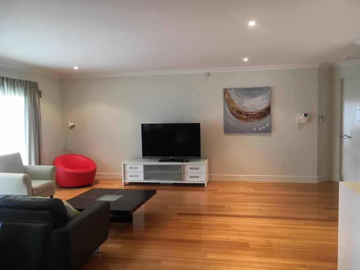 Fremantle Harbourside Apartments Екстериор снимка